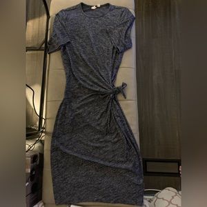Women’s Gap Small/Tall Dark Blue/Speckled Tie/Knot Waist T-Shirt Dress